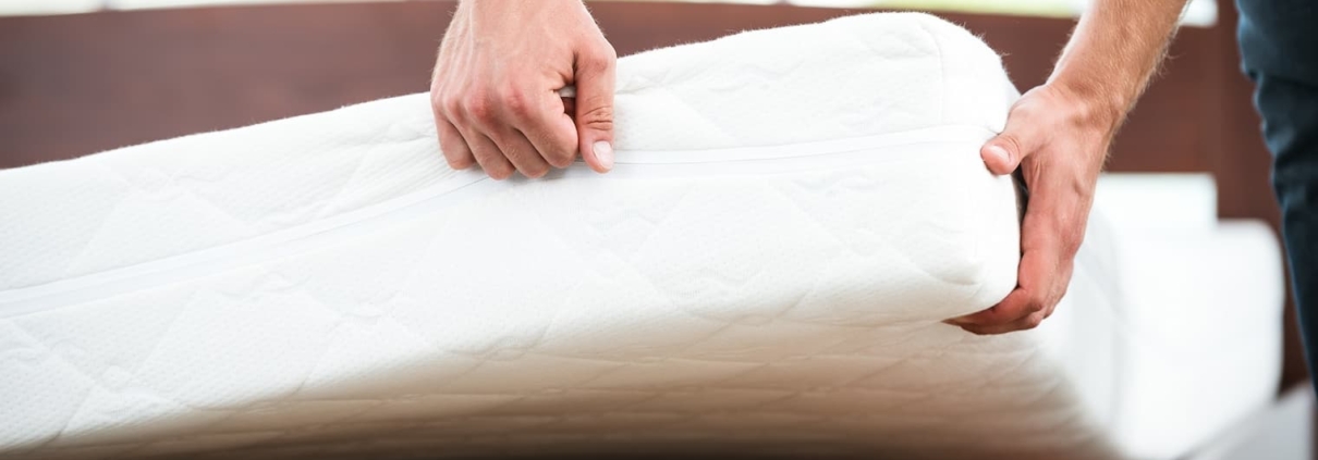 La question qui revient tout le temps ... Quand et pourquoi faut t'il retourner son matelas ?